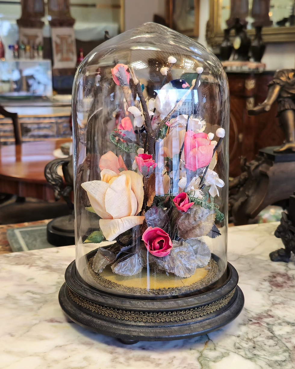 Miniatura: Antiga Redoma com arranjo floral e pássaro