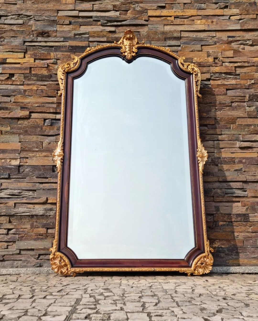 Riquíssimo Espelho Vertical Luis XV de grandes dimensões