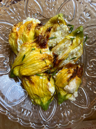 Fiori di zucca ripieni al forno
