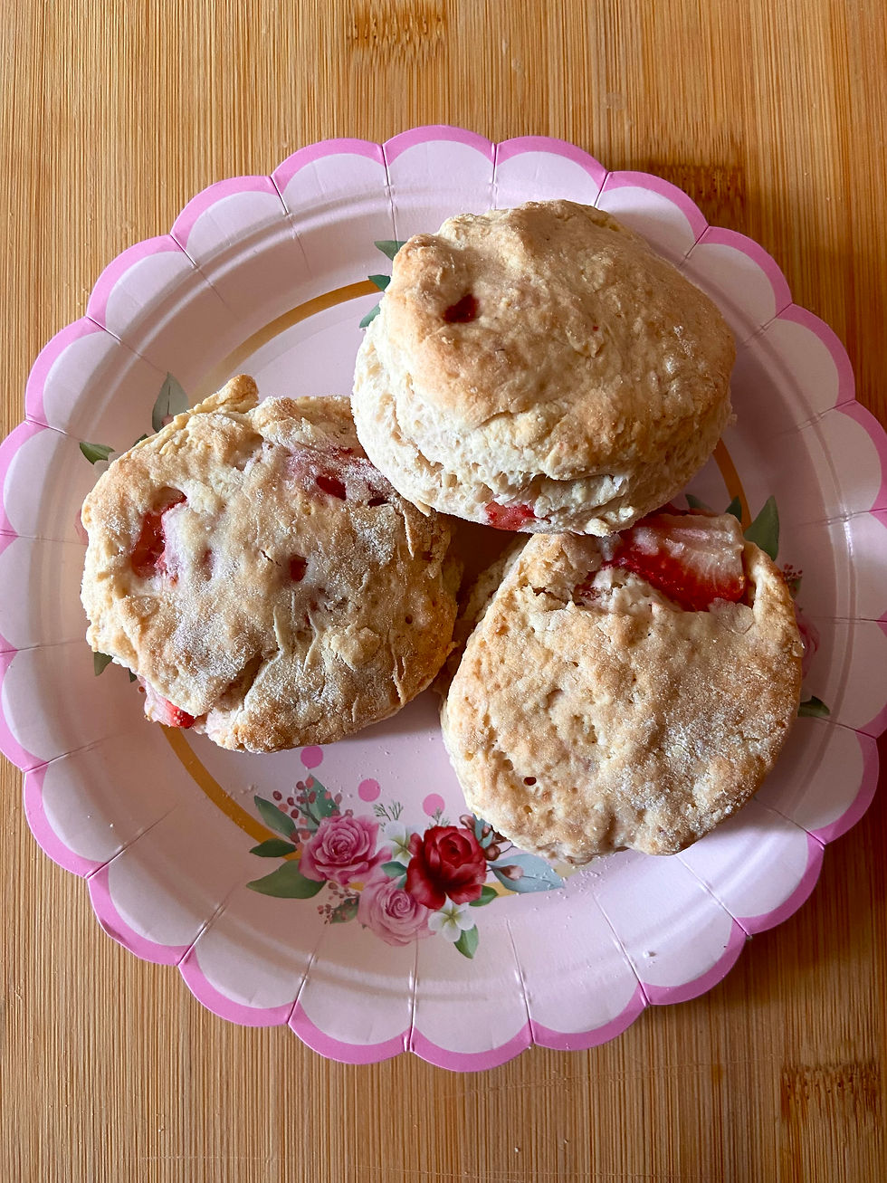 Scones fragole e kefir di Sara Ottavia Carolei 
