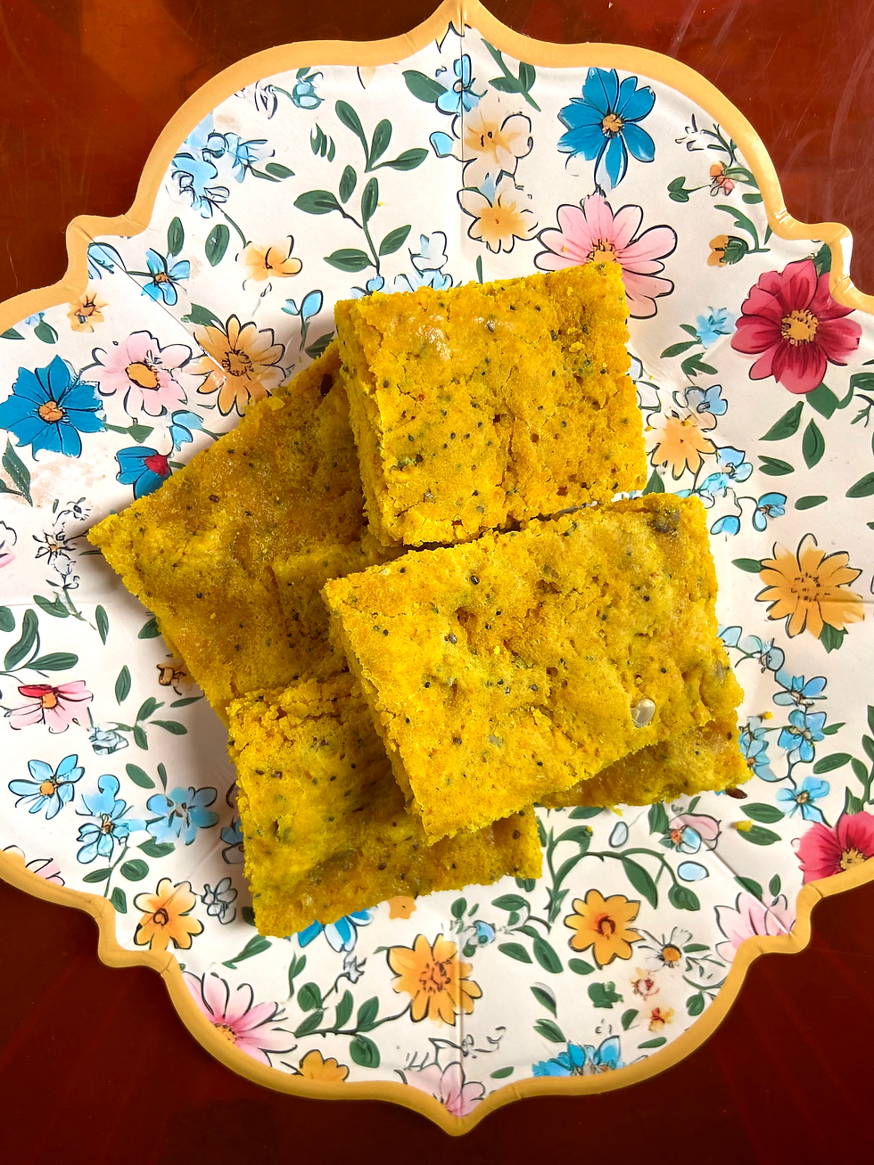 Focaccia alla curcuma e semi