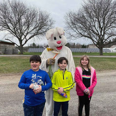 2022-Easter-02.jpg