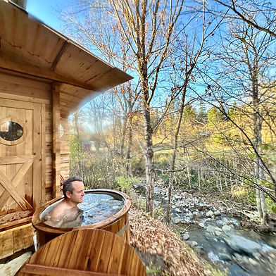 cold-plunge-outdoors.jpg