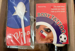 Novobox Fiestas Patrias Empresas con souvenirs corporativos de la marca.