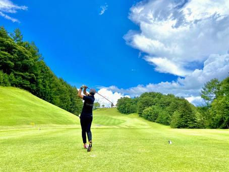 1番ホールのミスを防ぐ！「脳と筋肉」を目覚めさせるスタート直前コンディショニング