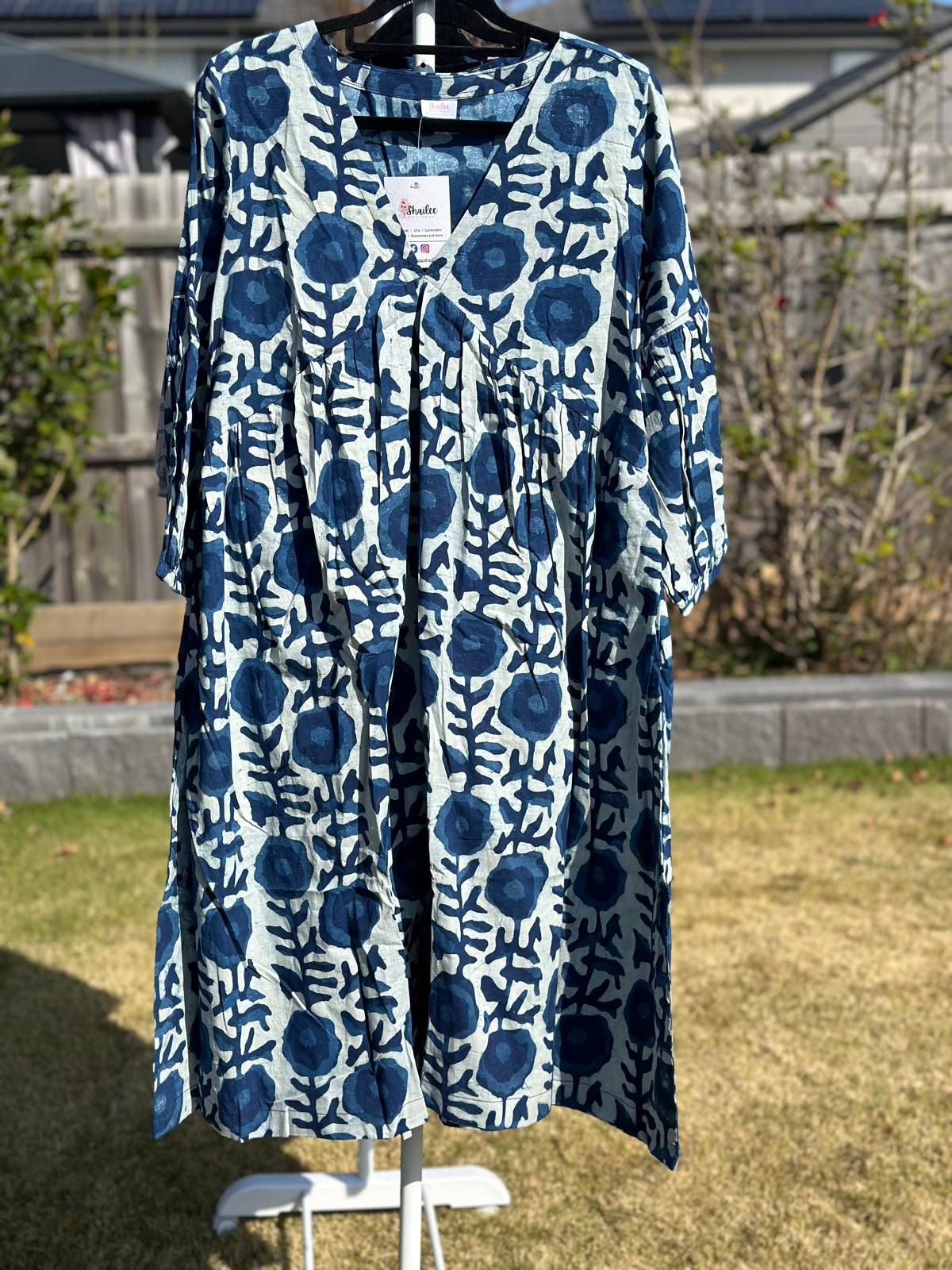 Gul - Indigo Bold Florals