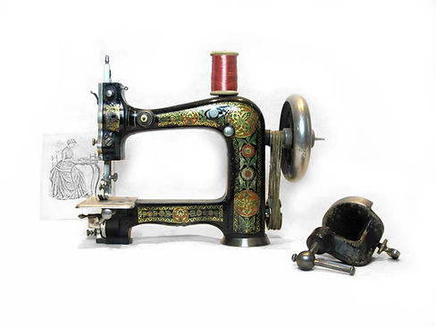 machine-à-coudre-anciennes-05.jpg