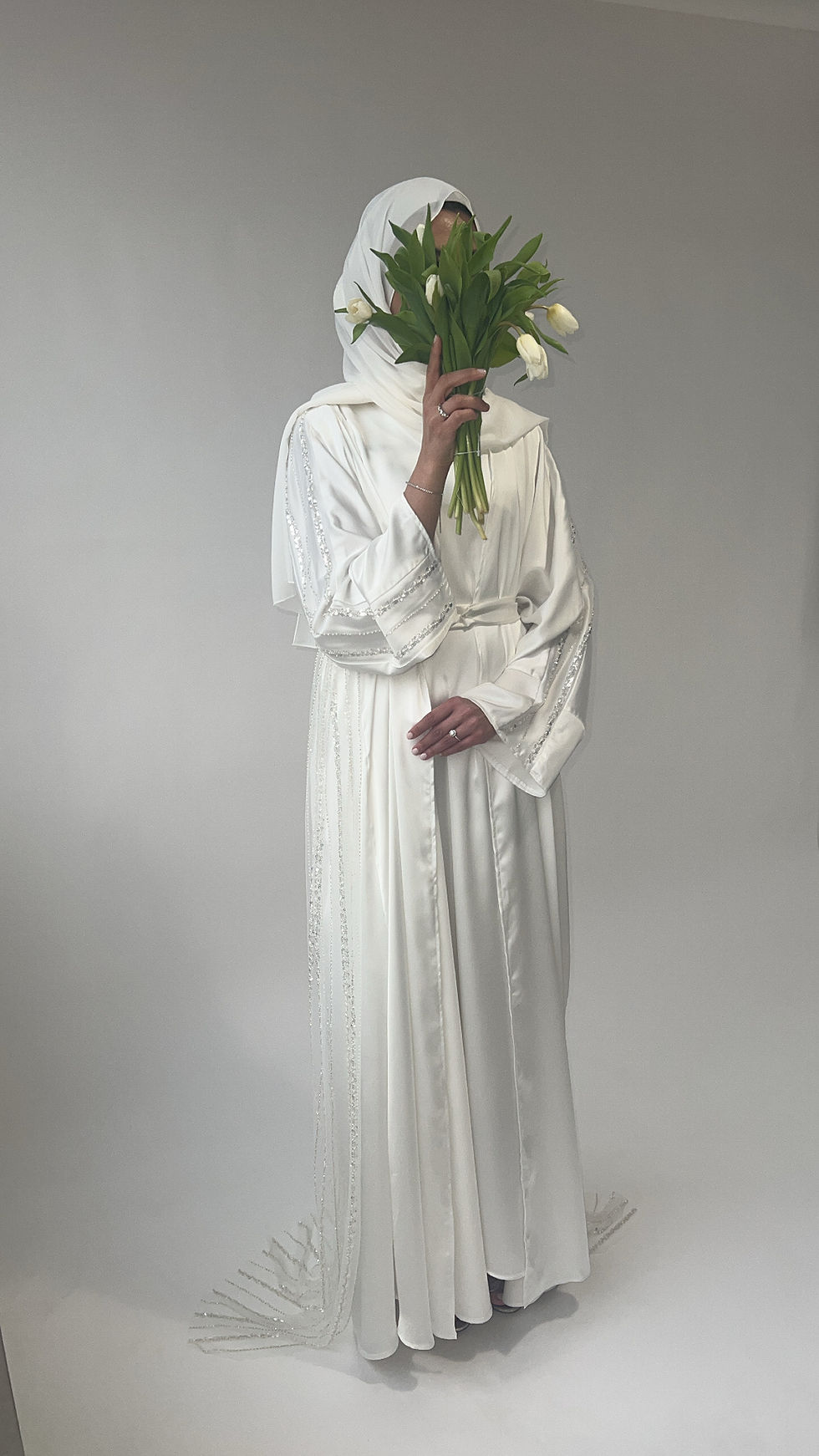 Thumbnail: Dina Abaya & Beaded Trail