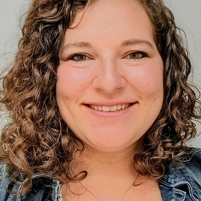 Kendra deJong