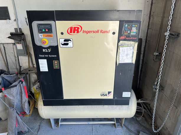 Ingersoll Rand R5.5i oil injected rotary screw air compressor.