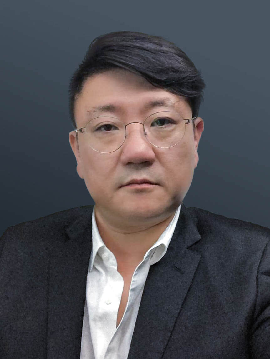 JJ Lee (JongJin Lee)-编辑.jpg