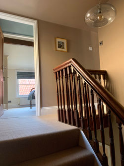 (alt="staircase")