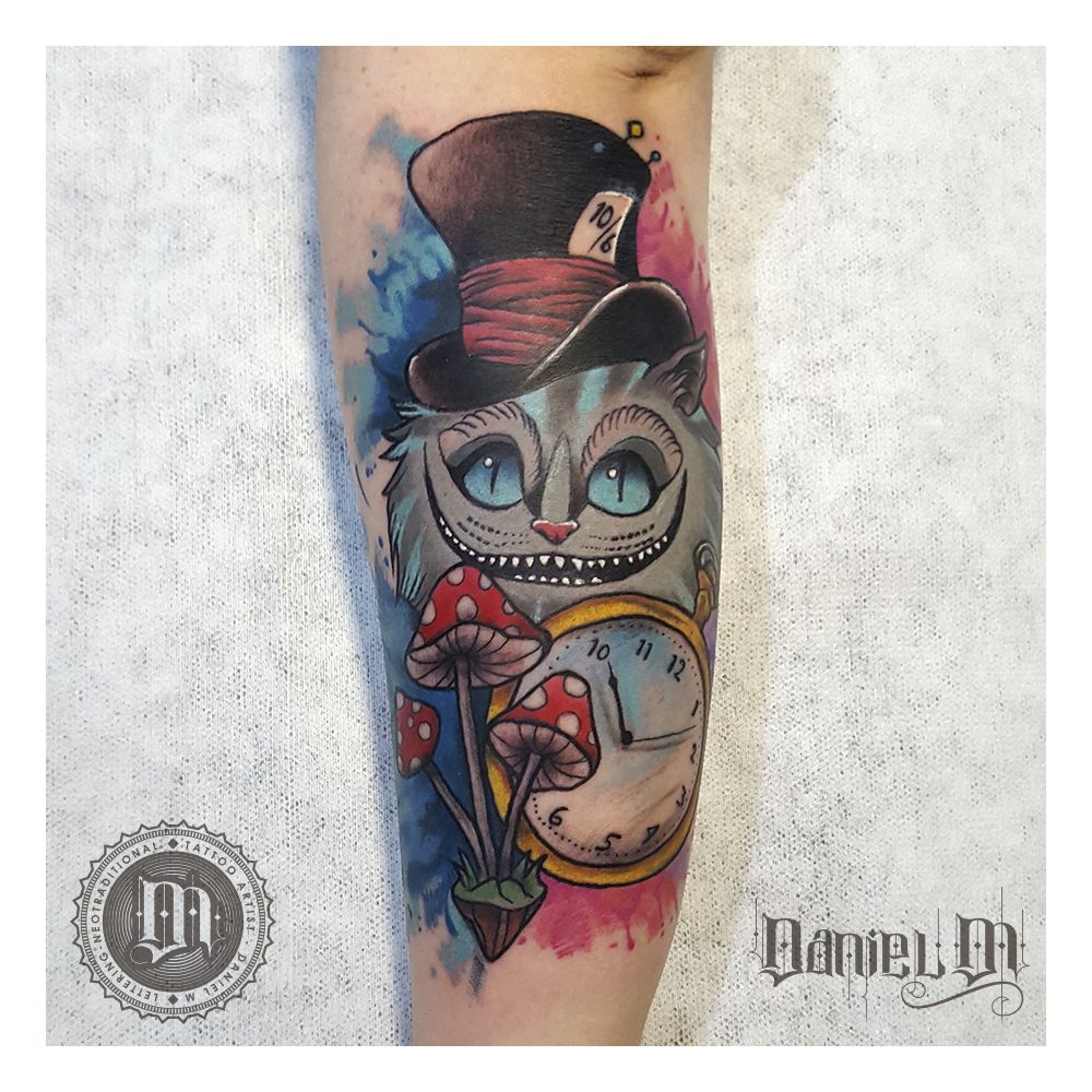 Gato Alicia Tattoo Neotradicional