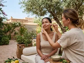 Safe Exchange Methods That Help Fade Persistent Dark Spots