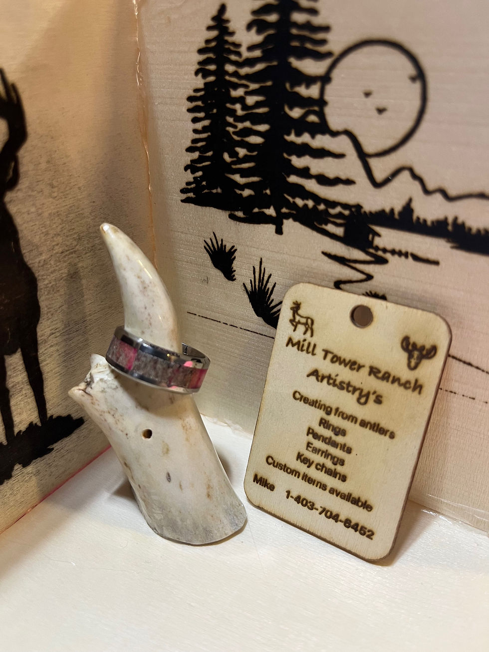 Metal with deer and glow inlay ring