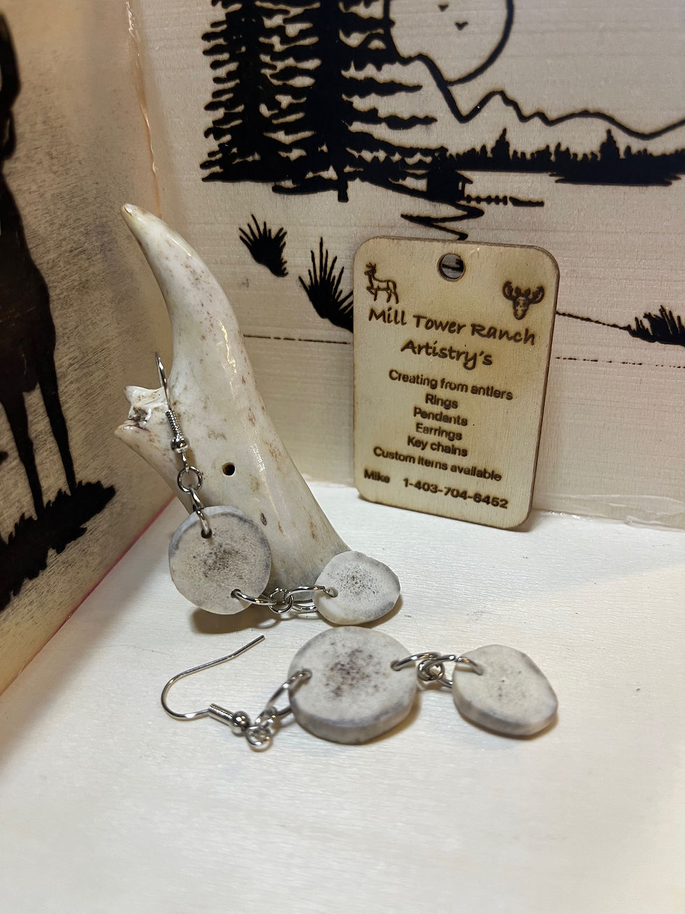Deer dangle earring