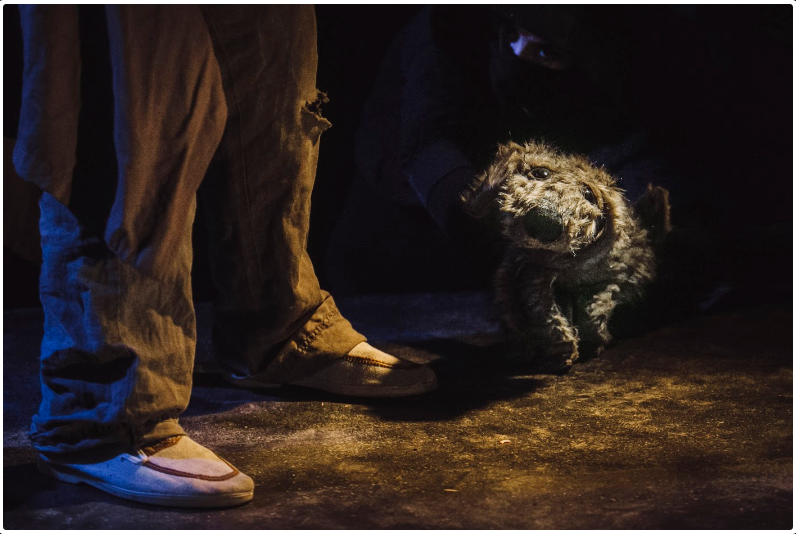 LOST_DOG…_PERRO_PERDIDO_Cal_y_Canto_Teatro_2