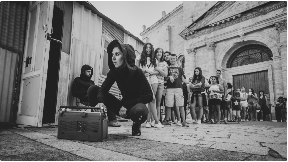 LOST_DOG…_PERRO_PERDIDO_Cal_y_Canto_Teatro