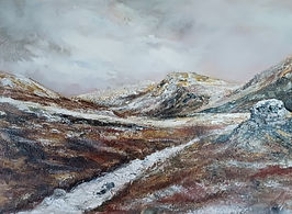 What a lovely landscape to be comissioned to paint, the client wanted the beauty, vastness and scale to be captured and i hope i managed to do it justice, i think so and pleased to report the client did too, it's currently in the studio gracing the walls drying.