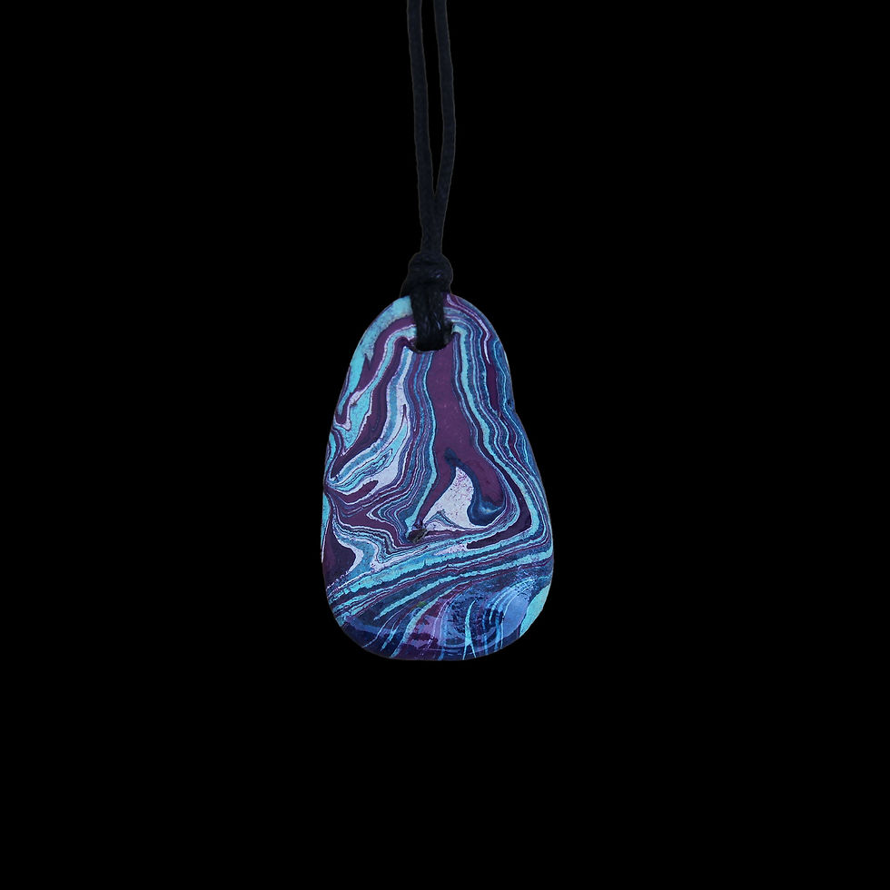Glossy Pendant