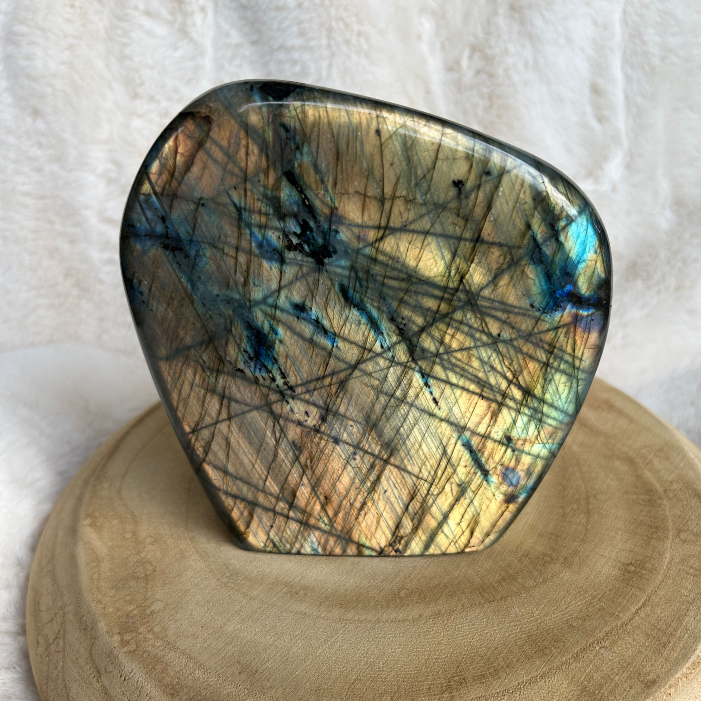 Labradorite 1823g