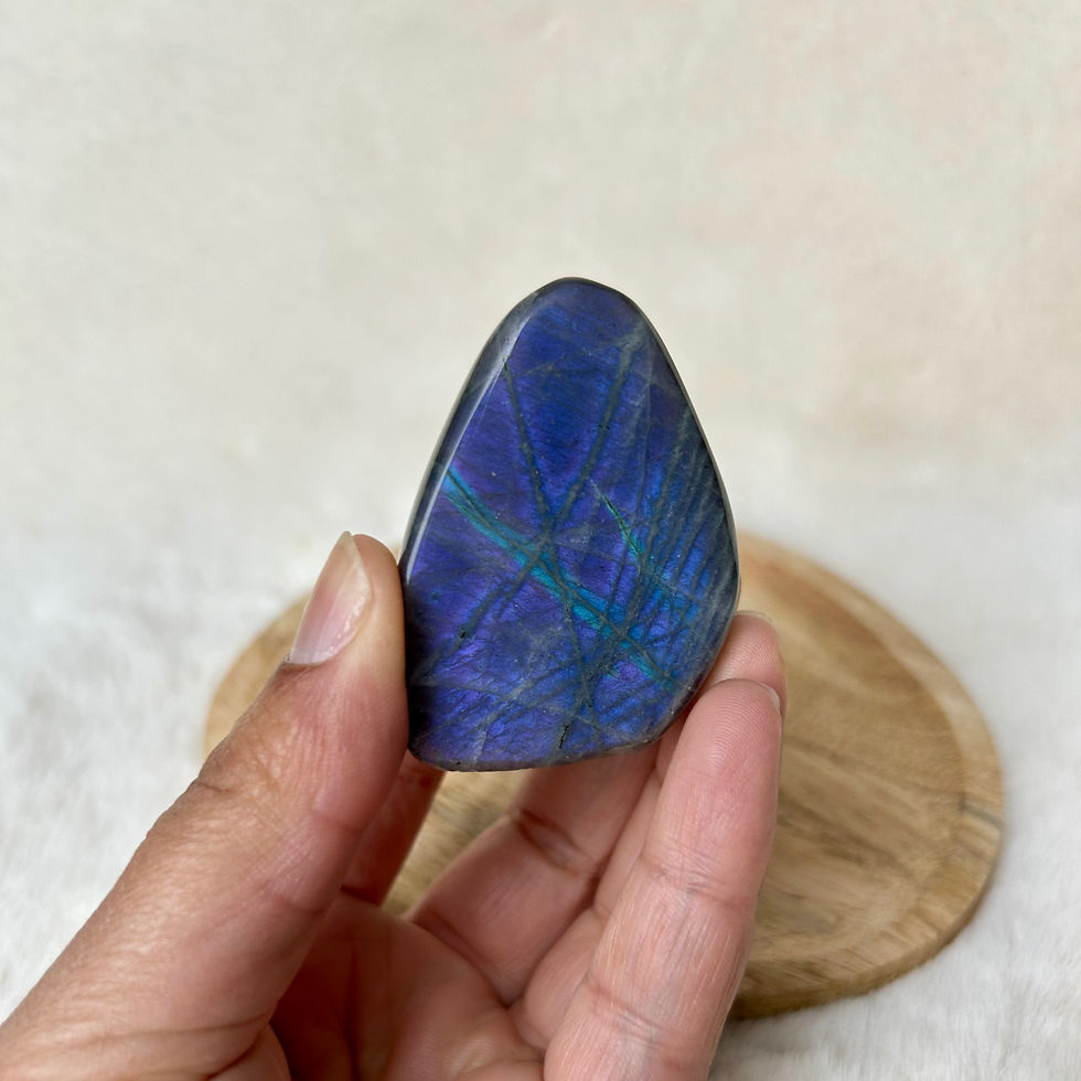Labradorite 98g