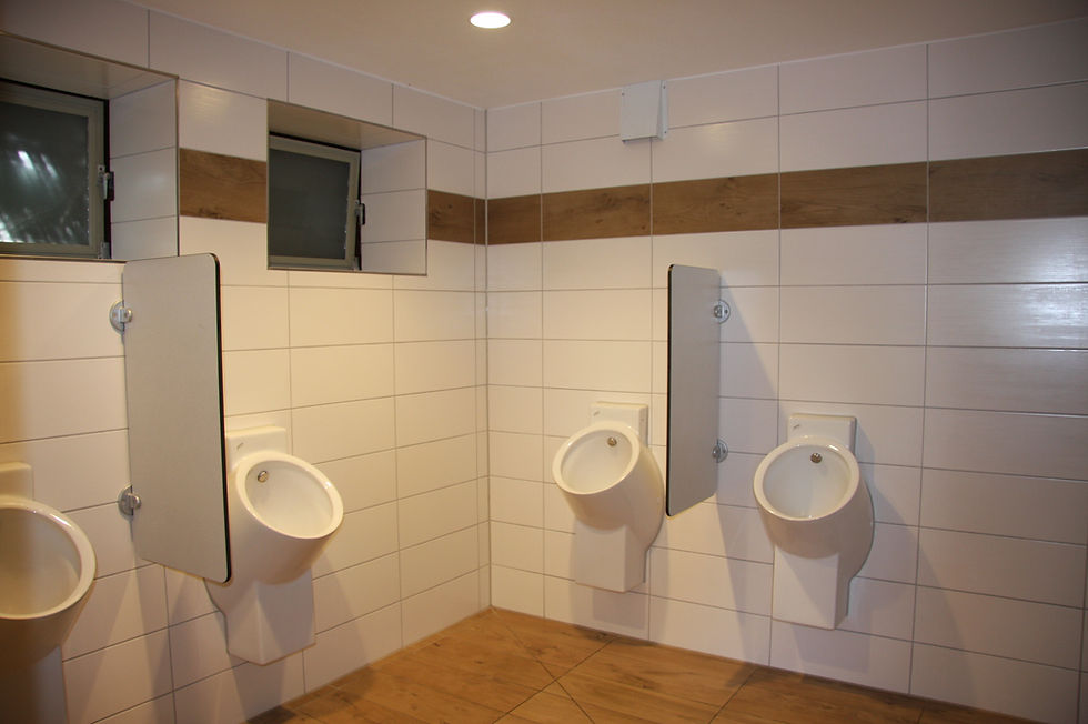 Neue Sanitäranlagen