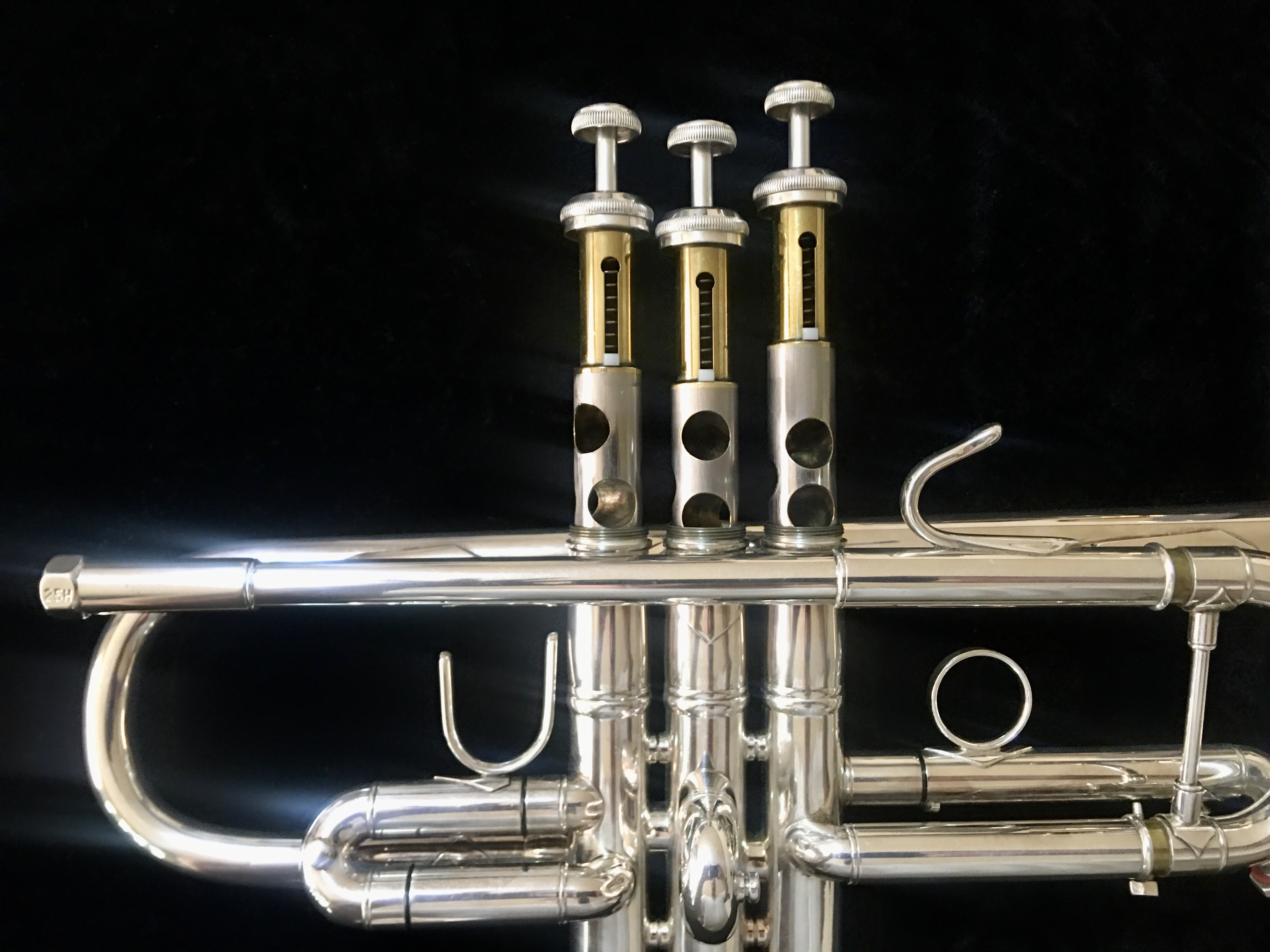 Bach Stradivarius 229 C Trumpet view 6