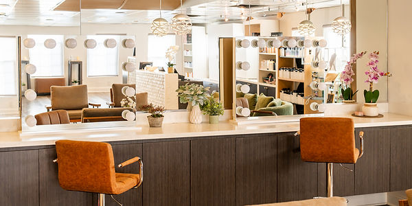 DSC07704 (1)_edited_edited.jpg