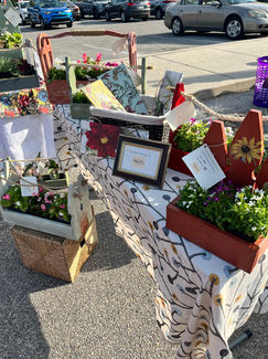 Items at Habitat Phoenixville yard Sale Event