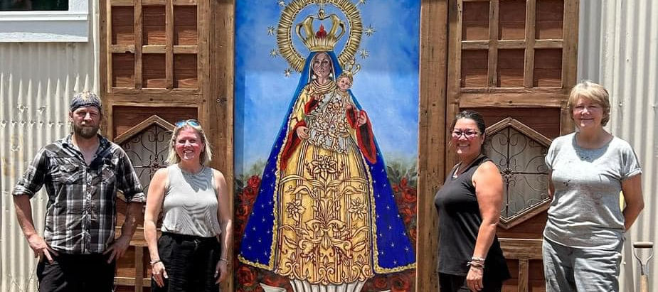 Discover Vibrant Murals by Michelle Filer in Nacogdoches