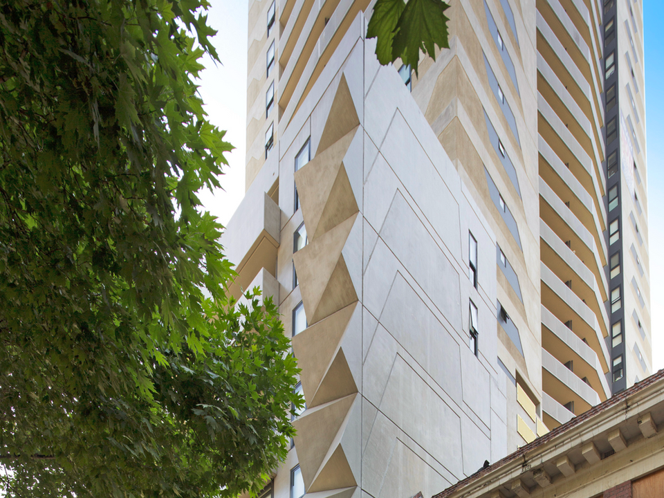 La Banque Apartments Brady Construction