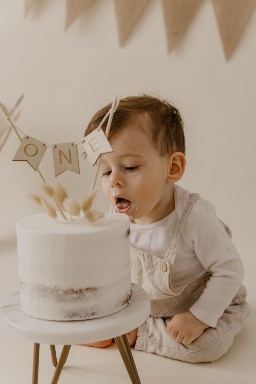 CAKE-SMASH-GATEAU-STUDIO.jpeg