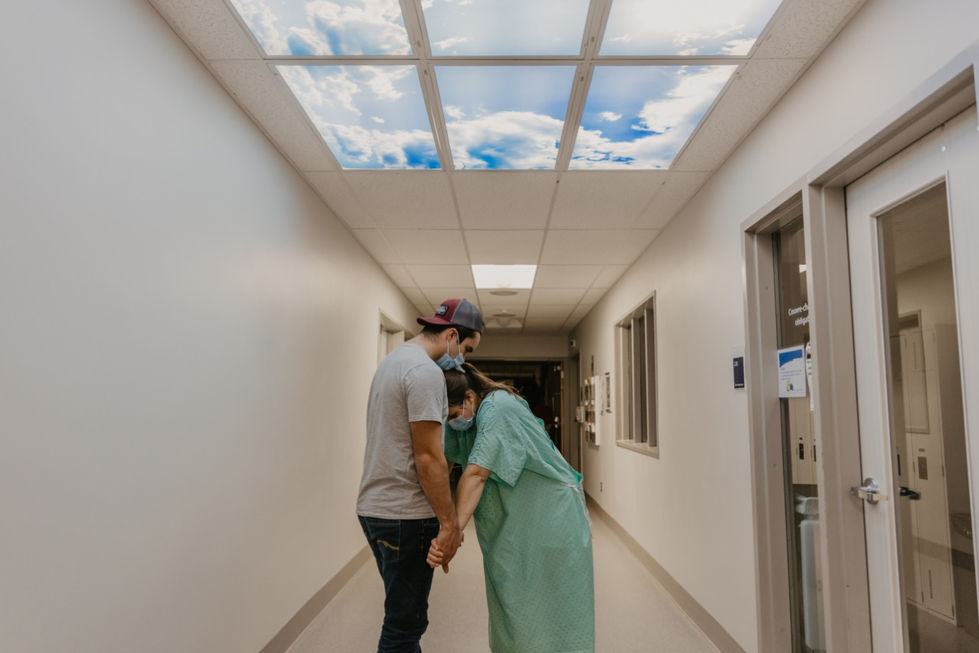 NAISSANCE-CONTRACTIONS-HOPITAL.jpeg