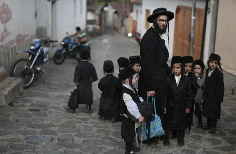 Lev Tahor cult survivor rescues son, brings him to Israel amid arrests