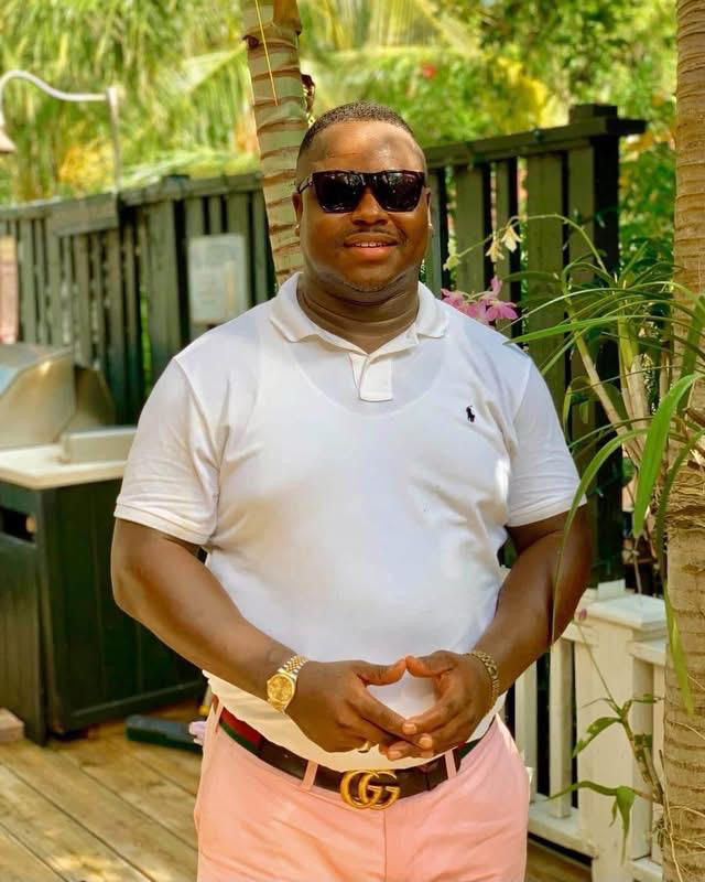 Police officer dies following traffic accident