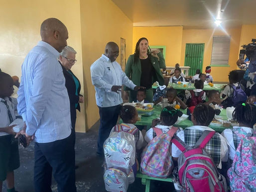 PM celebrates one million meals served to primary school students