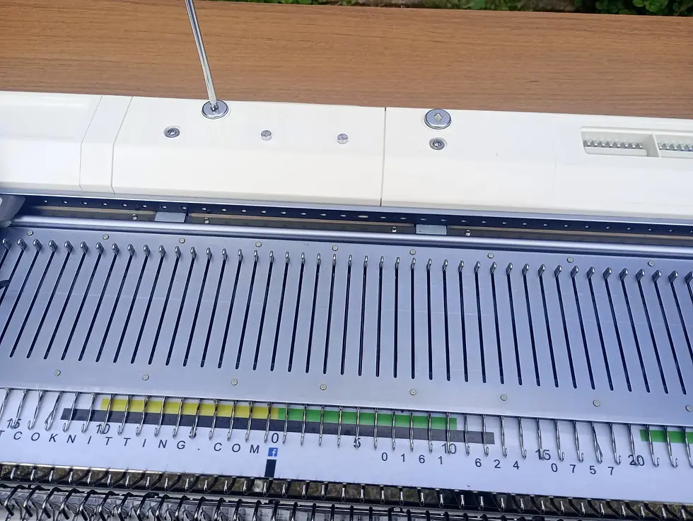 Thumbnail: kh260 with kr260 double bed knitting machine chunky /bulky @ 9mm 24 stitch punch