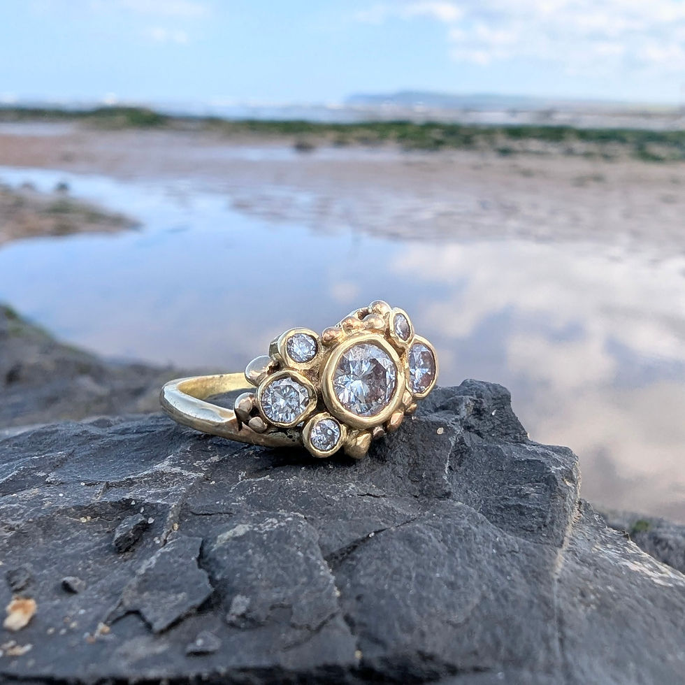 Thumbnail: "Venus" Gold and diamond ring
