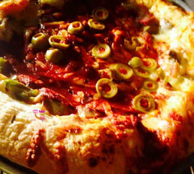Pizza estilo chicago (deep dish)