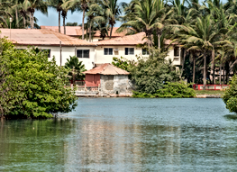 Brücke nach Joal Fadiouth