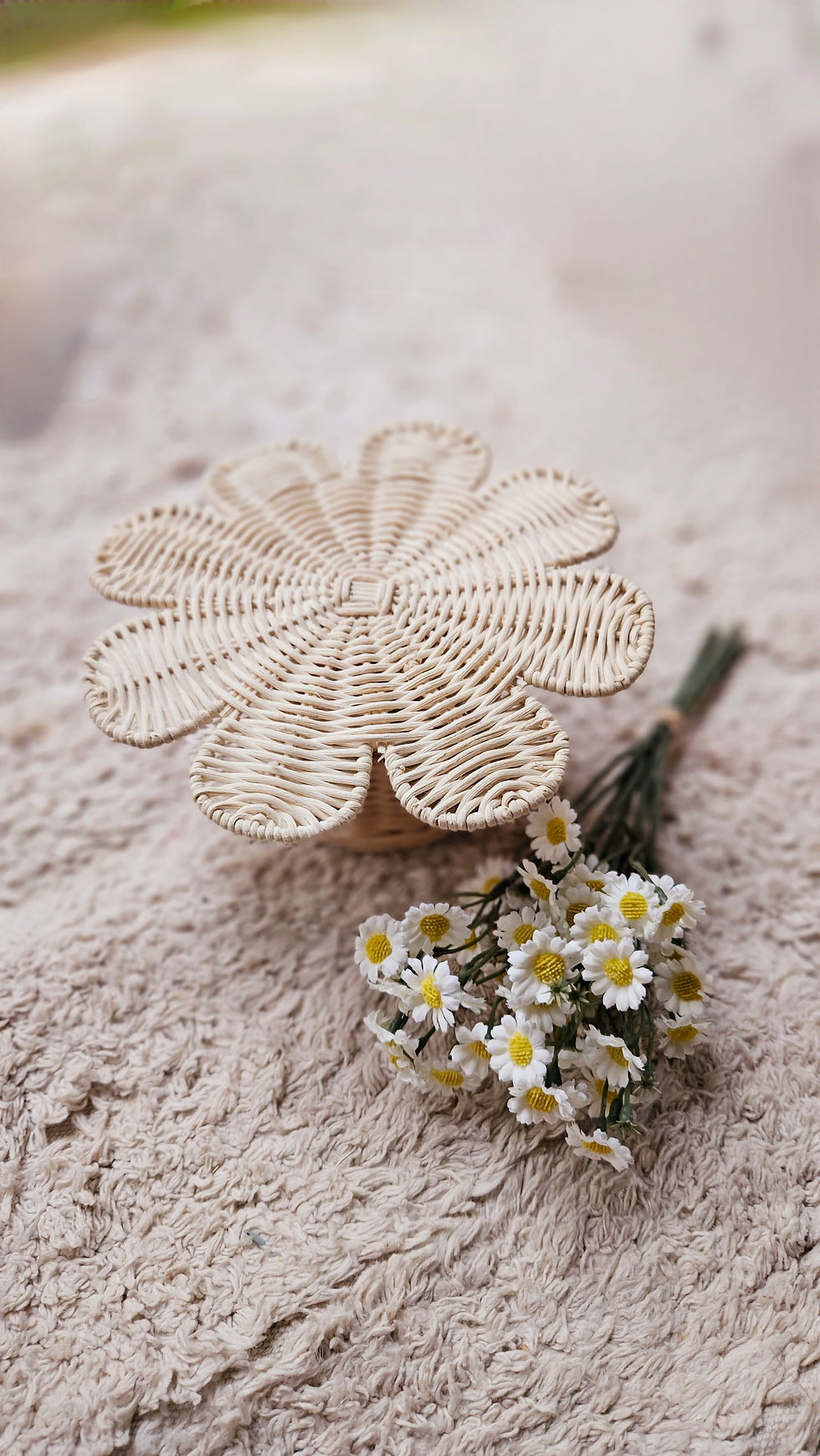 Thumbnail: Daisy Cake Stand | JuniMoon