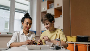 Reducing Prompt Dependency