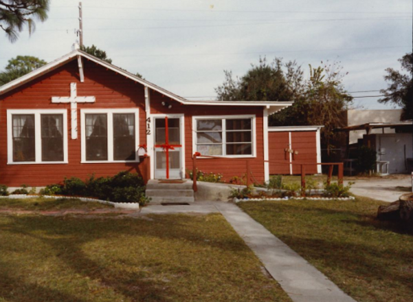 little red house.png