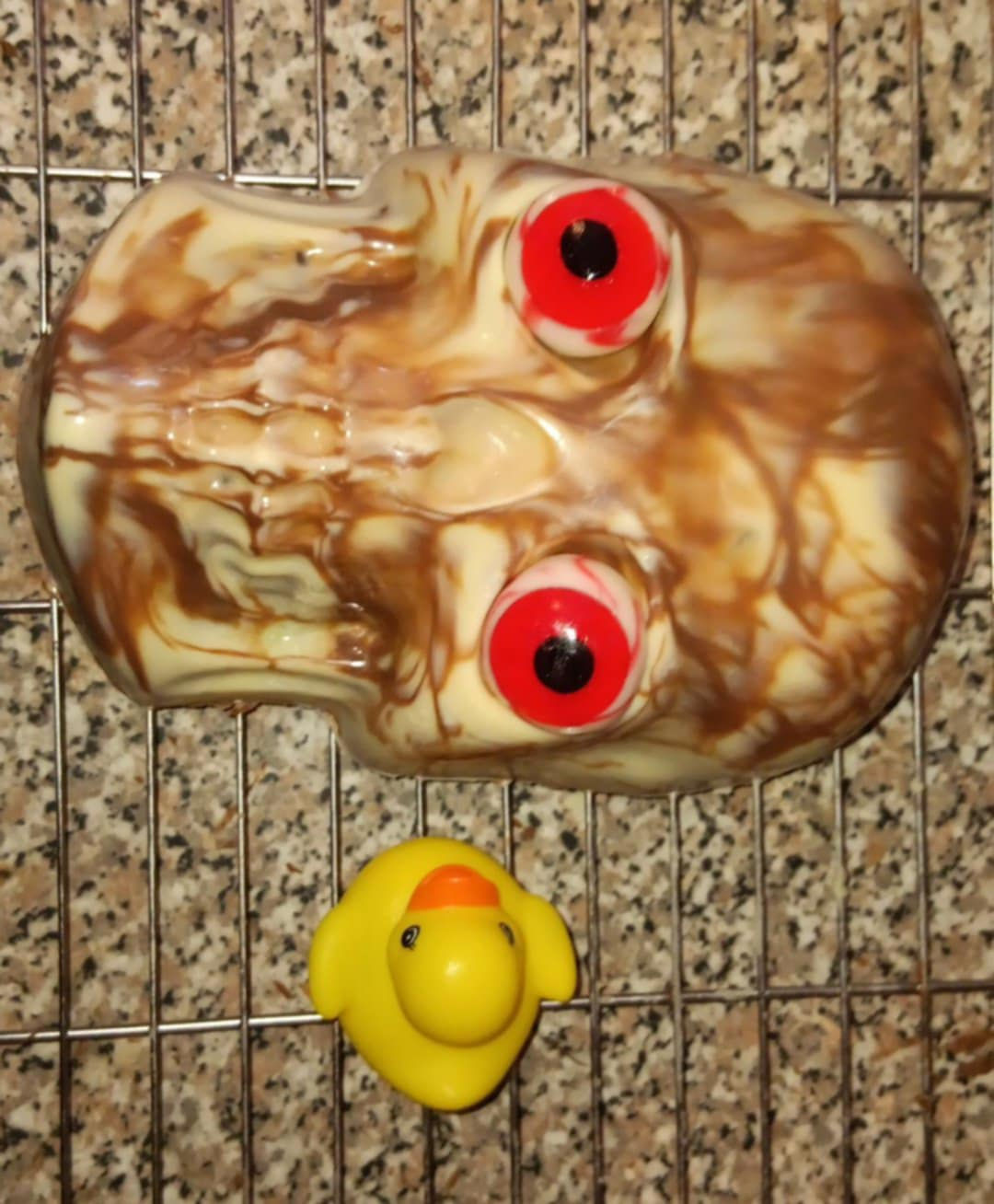 800g chocolate 3D filled Block Skull