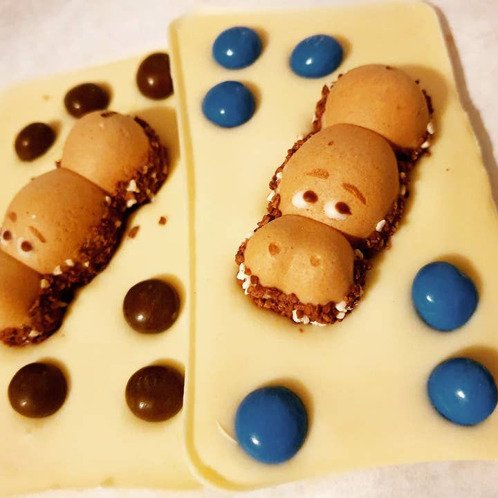 Thumbnail: Chocolate Kinder Hippo Slab