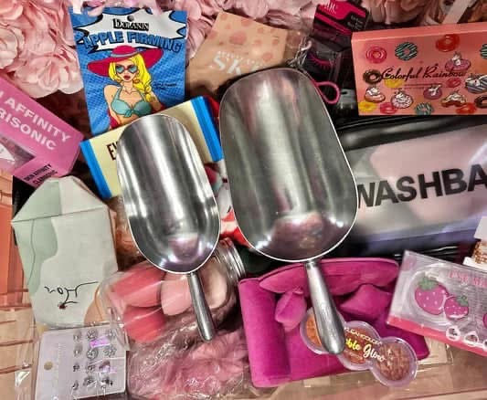 Thumbnail: MakeUp Beauty Scoop - Lucky Dip