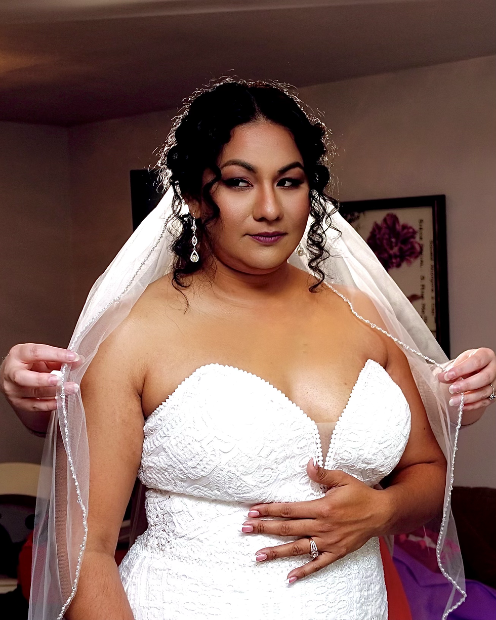Kiaa Janell Airbrush Bridal