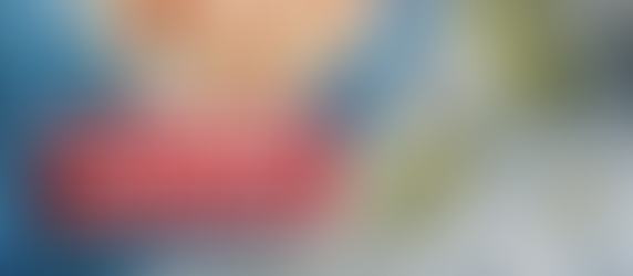 Análise laboratorial de água mostrando crescimento de coliformes em meio de cultura.