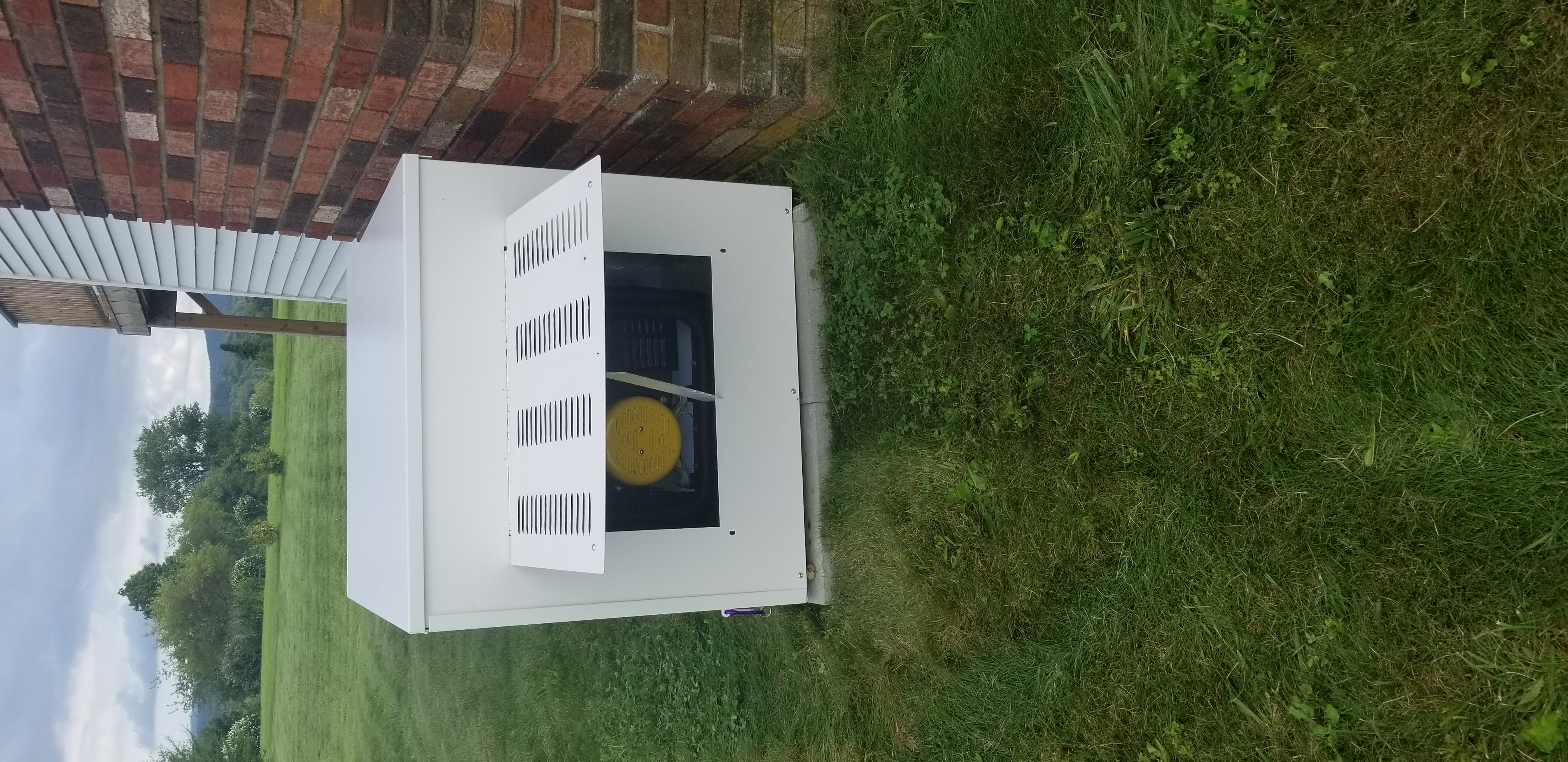 Generatorenclosure Oxford Microfab Company LLC.